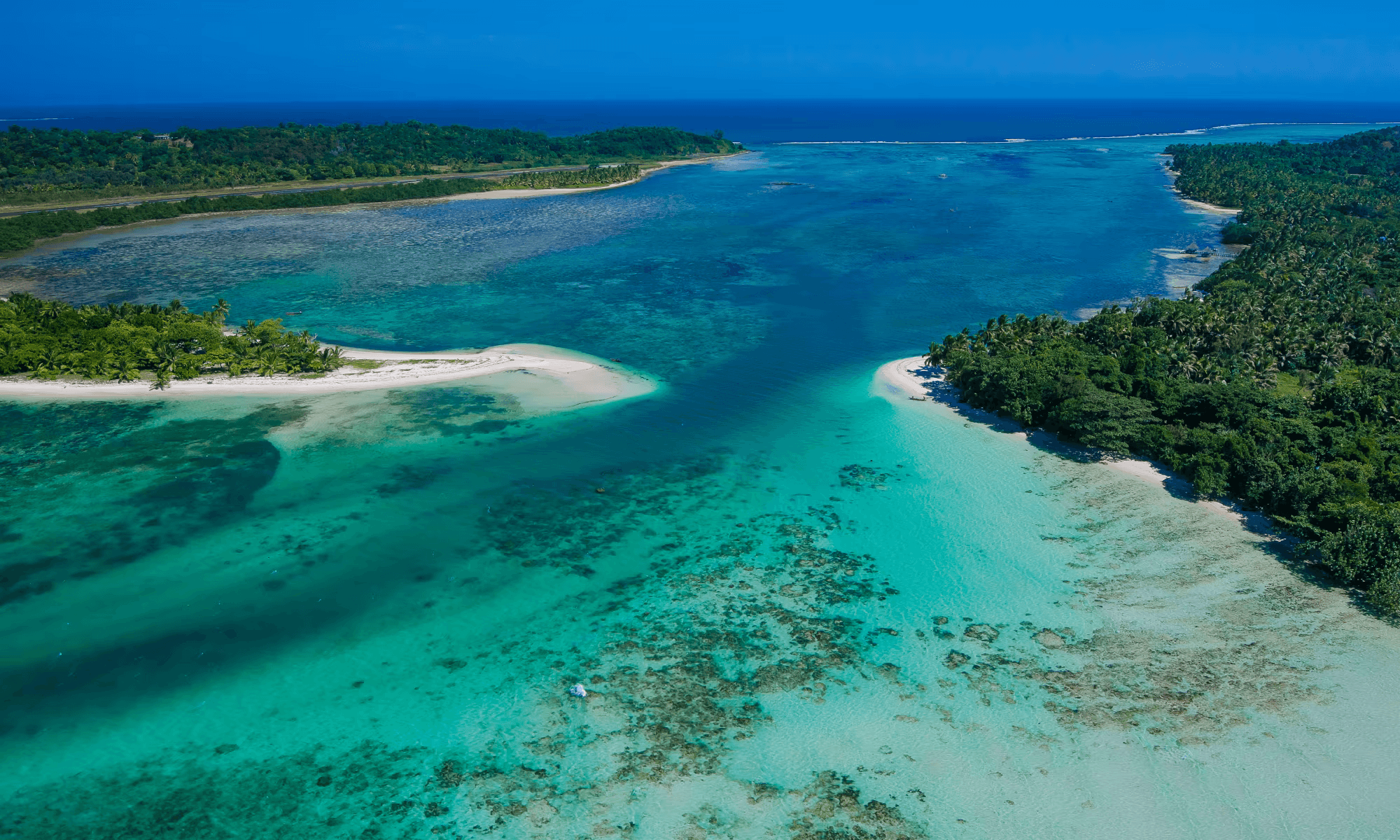Maison de luxe et terrains à Sainte-Marie